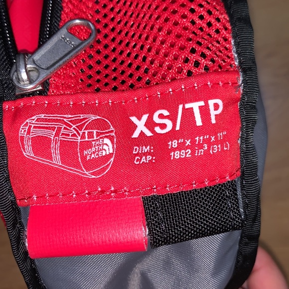 NWT The North Face Base Camp Duffel - Picture 8 of 13